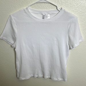 Large white ribbed t-shirt